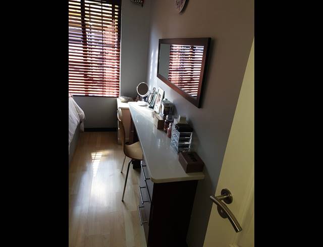 2 BEDROOM APARTMENT FOR SALE IN SUNNINGHILL